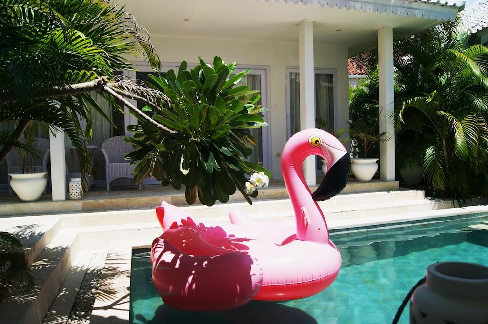 Harmony Villas Kuta  Exterior photo